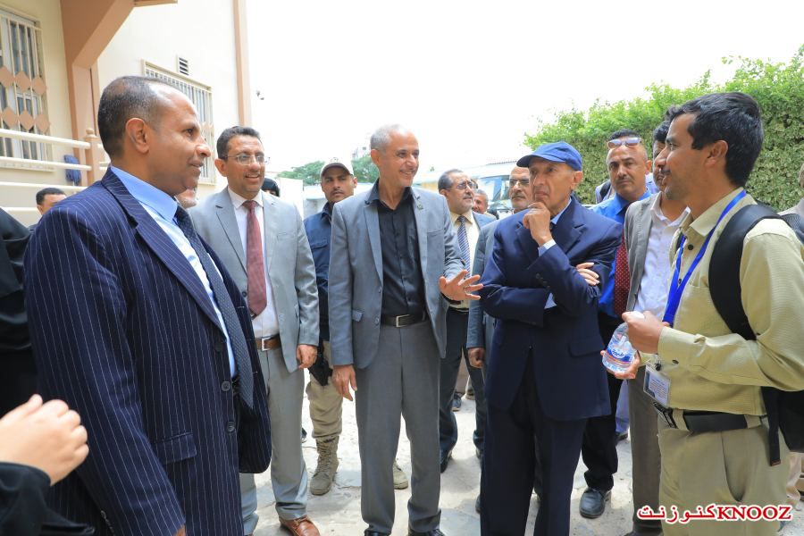 جامعة العلوم والتكنولوجيا اليمنية تتهيأ للحصول على الاعتماد الطبي الدولي